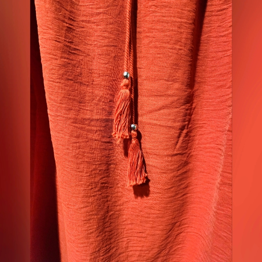🔥 Unique Spectrum Burnt Orange Boho Top – Small (NWT) 🔥 - Picture 3 of 6
